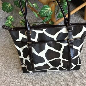 Nine & Co. Black and White Patterned Tote